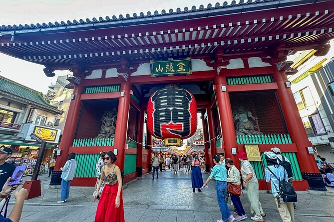 Full Tokyo: Meiji Shrine, Imperial Palace, Asakusa & Skytree - Guides and language make a real difference