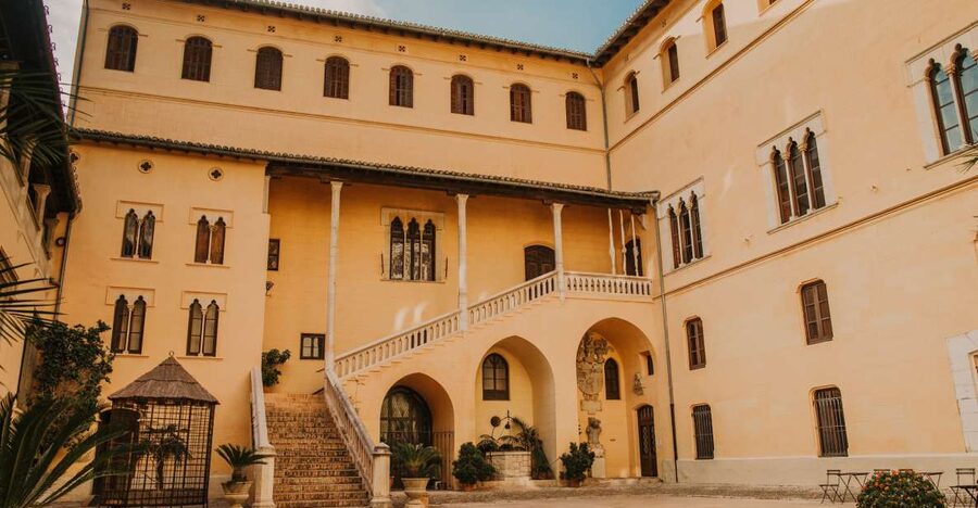 Gandia: Ducal Palace Entry Ticket with Audio Guide - Entering a palace shaped by Gothic, Renaissance, and Baroque design
