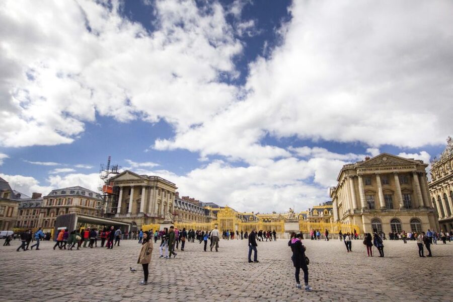 Gardens of Versailles Walking Tour & Palace Entry - Why the gardens deserve the first half of your day
