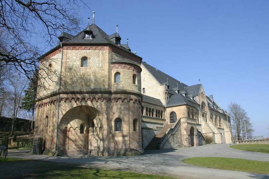 Goslar: Führung durch die Kaiserpfalz - Entering Goslar’s Imperial Palace