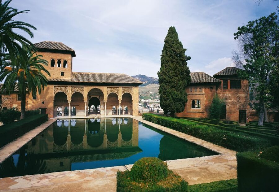 Granada: Alhambra, Alcazaba, and Nasrid Palaces Tour - El Partal and the final return