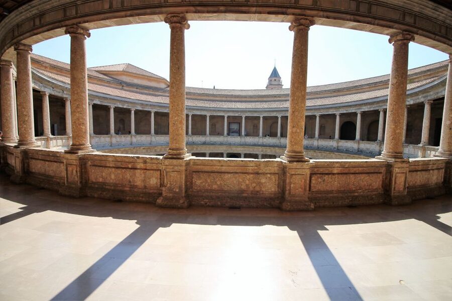Granada: Alhambra and Charles V Palace Tour - Hammam and the old Muslim bath