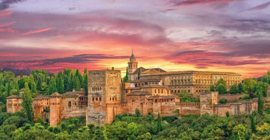 Granada Alhambra and Generalife Gardens Experience Tour - What this $41 Alhambra tour really includes