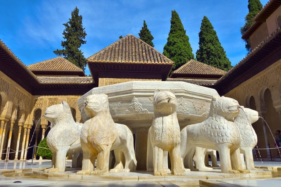 Granada: Alhambra and Nasrid Palaces Private Guide Tour - Why a private Alhambra tour can be worth $198