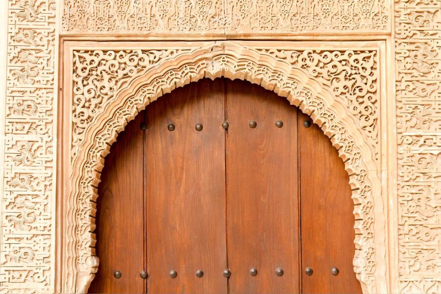 Granada: Alhambra and Nasrid Palaces Private Tour - Who should book this Alhambra tour