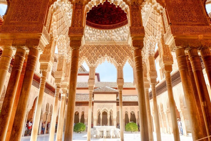 Granada: Alhambra and Nasrid Palaces Small Guided Tour - The Alcazaba: the Alhambra’s military side