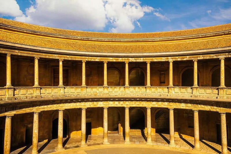 Granada: Alhambra, Generalife & Nasrid Palaces Guided Tour - El Partal and the changing views