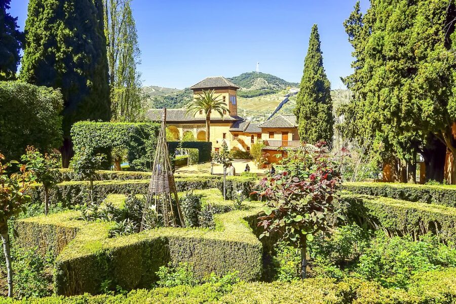 Granada: Alhambra Guided Tour and Arabian Bath and Massage - Is $229 a fair price?