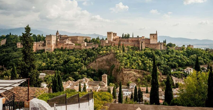 Granada: E-Bike Tour and Fast-Track Alhambra Ticket - Price, value, and who should book