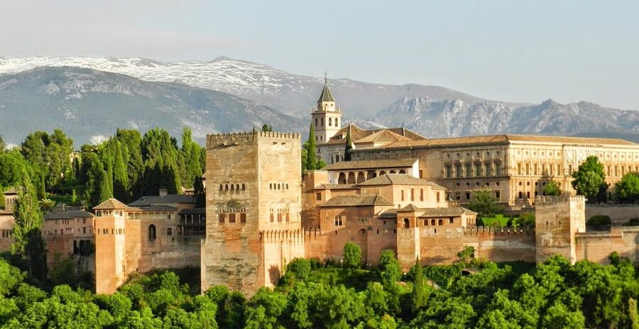 Granada: Tour of Alhambra, Generalife, and Nasrid Palaces - The Nasrid Palaces: 90 minutes of fine detail