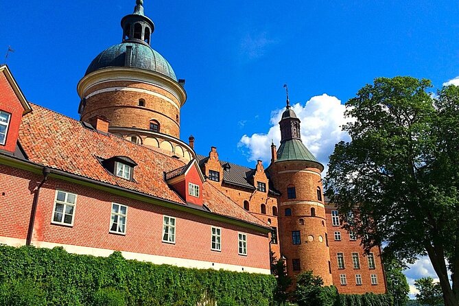 Grand Castle Tour Drottningholm and Gripsholm (private service) - The guides make or break the history