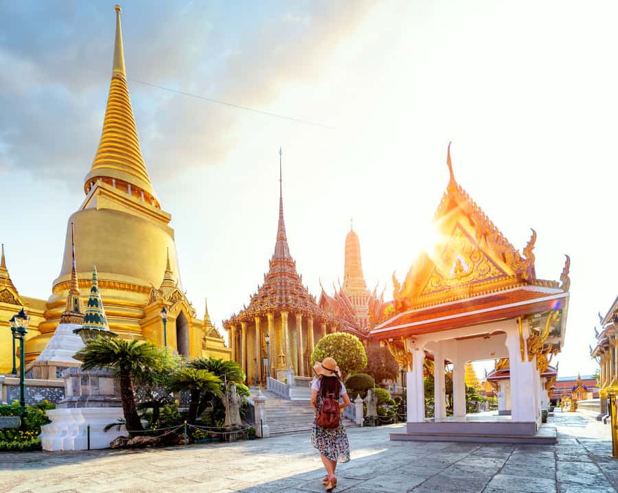 Grand Palace, Damnoen Floating Market & Maeklong Market Tour - Lunch with time to sample Thai food