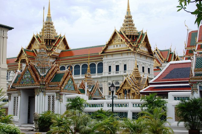 Grand Palace Glory and Emerald Buddha : Half-Day Tour in Bangkok - Who will get the most from this half-day tour?