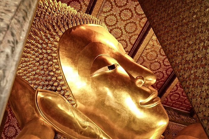 Grand Palace & Temples of Bangkok - The Grand Palace sets the scale