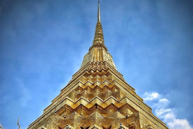 Grand Palace , Thai dance & Fun street walk in Bangkok - Local lunch and Thai sweets between the sights