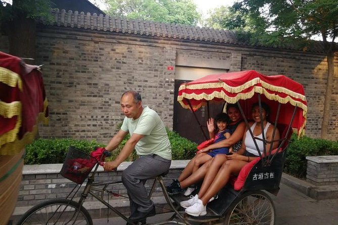 Great Wall-Forbidden City-Hutong Private Layover Guided Tour - Hutong streets around Shichahai and Nanluoguxiang