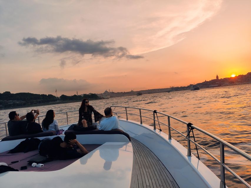 Guided Dolmabahce Palace Tour with Bosphorus Sunset Cruise - Key points to know before booking