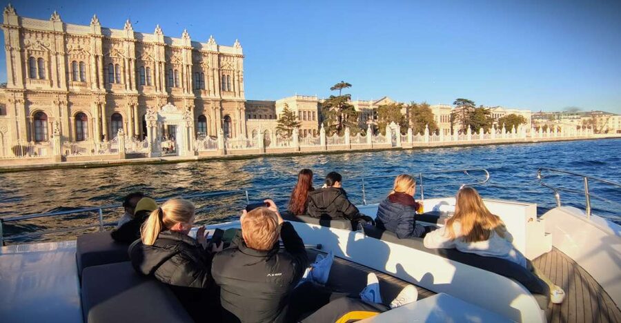 Guided Dolmabahce Palace Tour with Bosphorus Sunset Cruise - Who should book this experience?