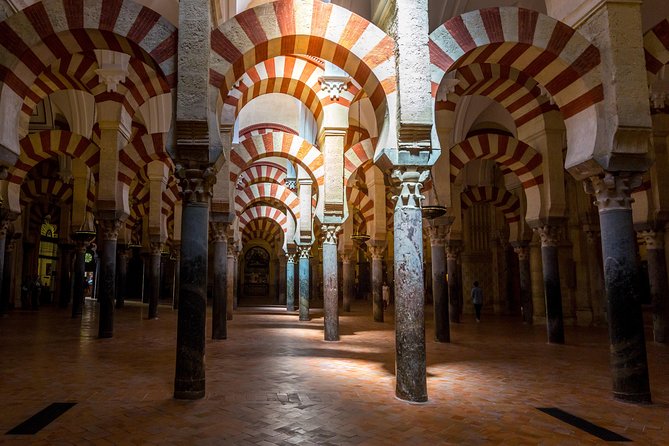 Guided Tour of Monumental Cordoba: Jewish Quarter, Alcazar and Mosque - A smart way to meet Córdoba’s three great monuments