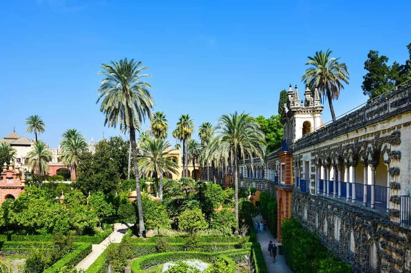 Guided Tour of the Royal Alcázar of Seville in a Small Group - Key points at a glance