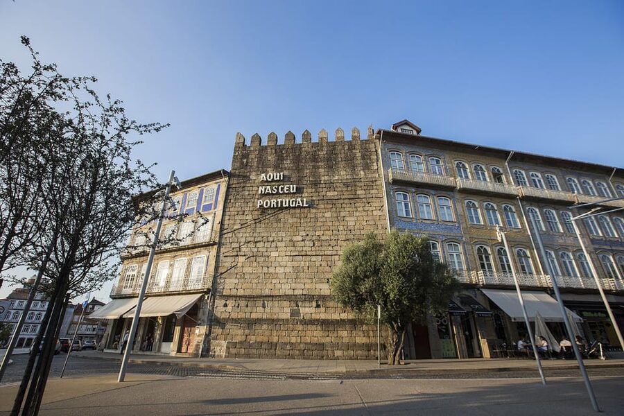 Guimaraes Local Tours ; Visit the Castle , Palace and City - Inside the Duke’s Palace