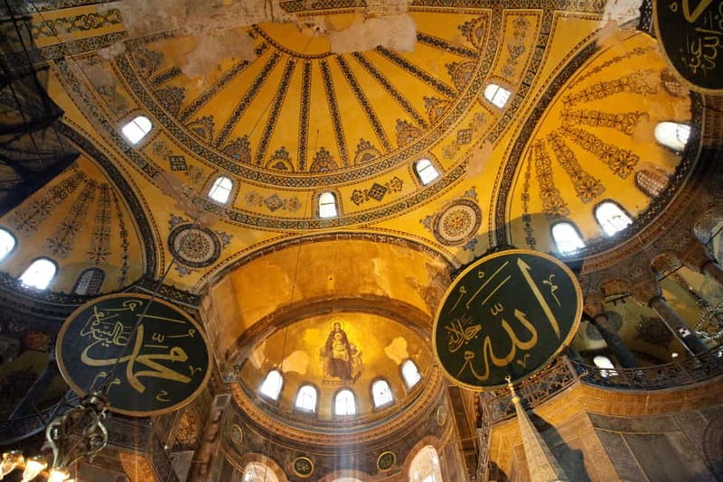 Hagia Sophia, Topkapı Palace, Blue Mosque Guided Small Group - Blue Mosque and the old Hippodrome