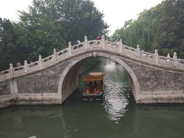 Half Day Private Tour to Summer Palace in Beijing - The Long Corridor and its painted stories