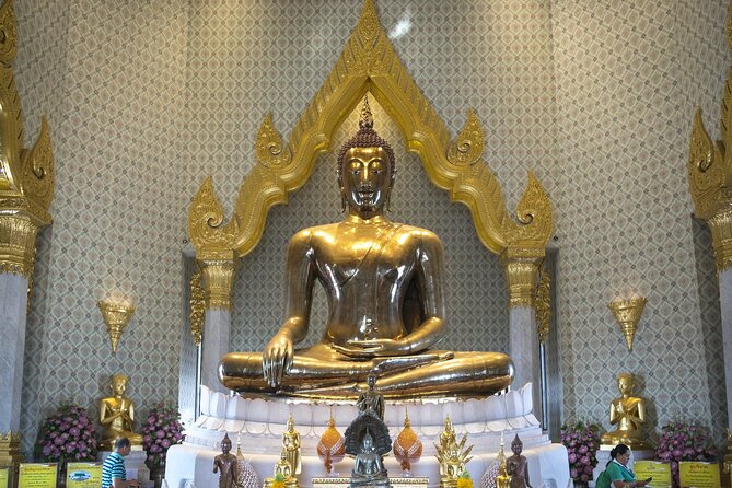 Half-Day Royal Grand Palace and Bangkok Temples Tour - Why the guide can make or break the morning
