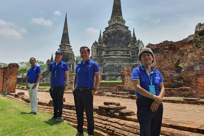 Half-Day Tour : PRIVATE Grand Palace & Temples - The 5.5-ton Buddha at Wat Traimit