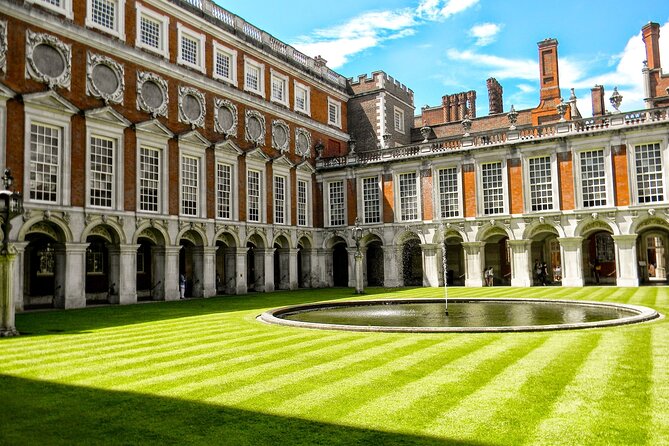 Hampton Court Guided Tour. Full day Access & High Tea - Is $212.12 a fair price?