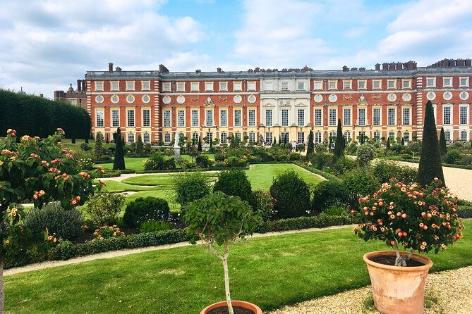Hampton Court Palace Half-Day Trip from London with Tickets - Who will enjoy this Hampton Court outing?