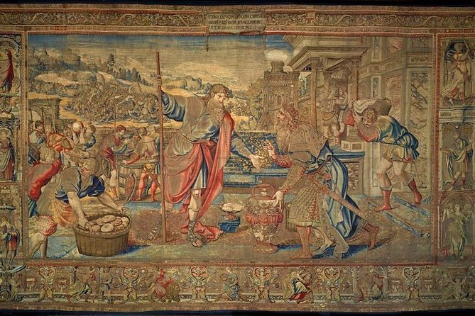 Hampton Court Palace Private Tour - Secrets of Henry VIII - The real cost of the $250.01 group price