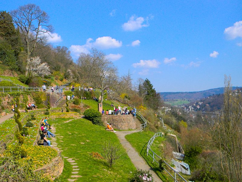 Heidelberg Castle Tour: Residence of the Electors - Walking through the Hortus Palatinus