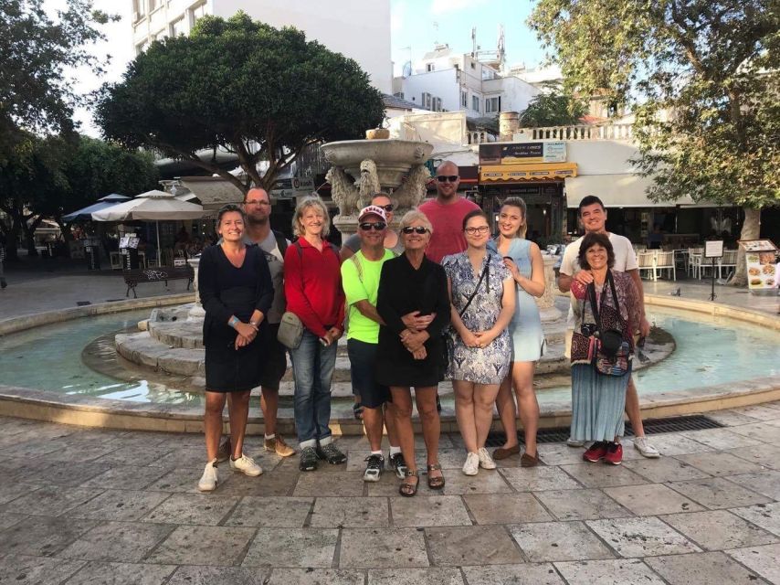 Heraklion: Guided Tour of the City and Knossos Palace Ticket - Three churches, three different views of Heraklion