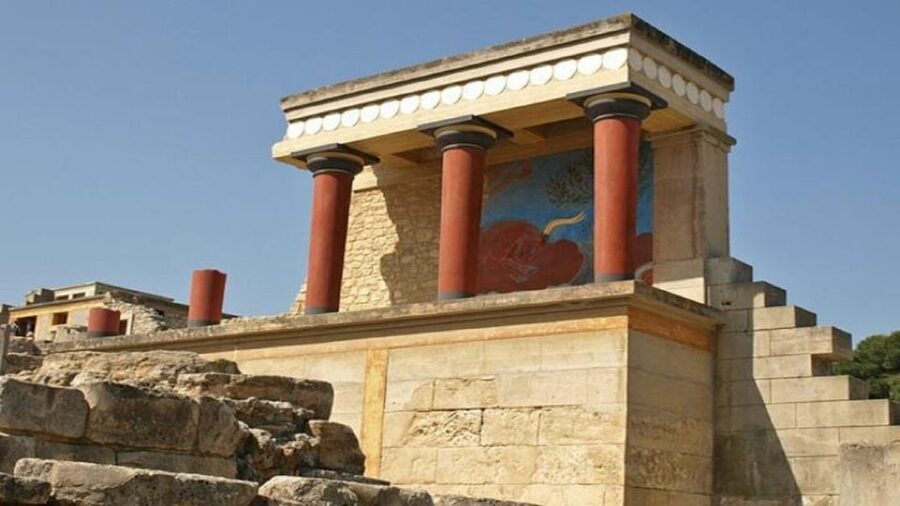 Heraklion: Knossos Palace Guided Tour Half Day - From Neolithic settlement to modern excavation