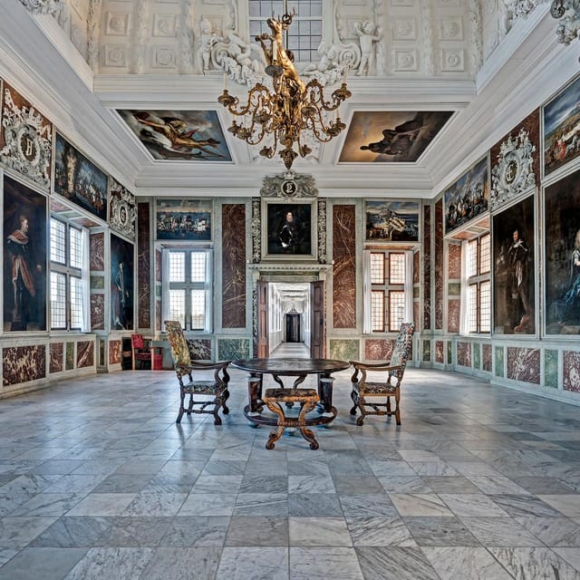 Hillerød: Frederiksborg Castle Entry Ticket - Entering the Renaissance castle