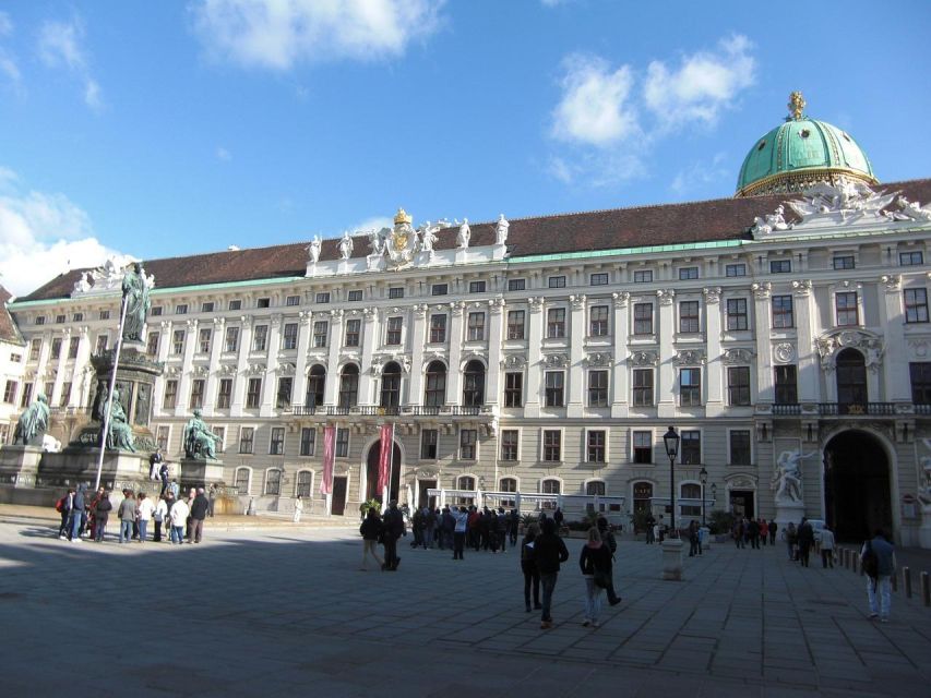 Hofburg, Sisi Museum and Imperial Apartments Private Tour - Who will get the most from these two hours