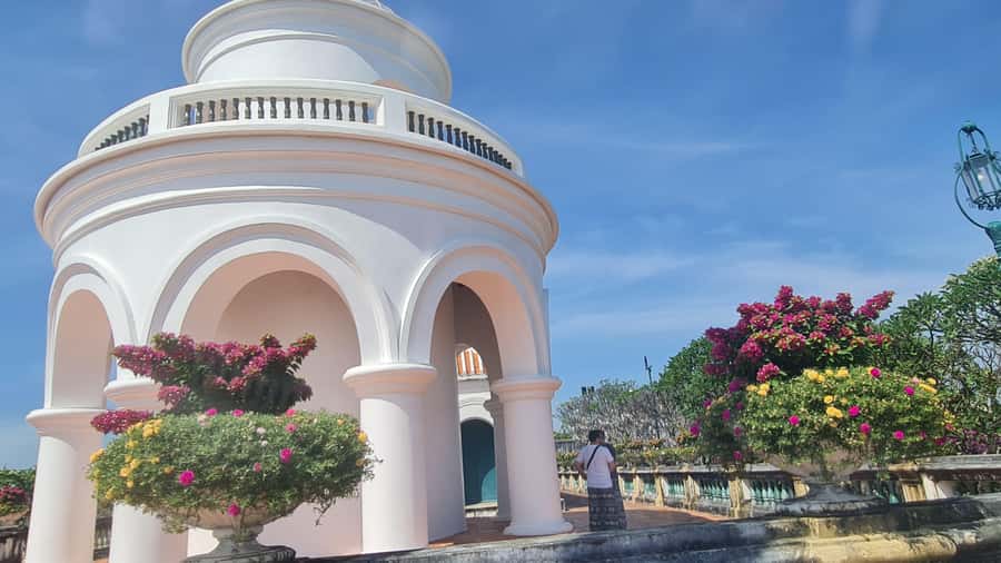 HUA HIN : Phetchaburi & Summer Palace ( Private Tour ) - Khao Luang Cave and its Buddha-filled chambers