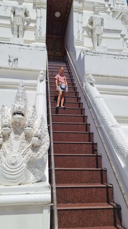 HUA HIN : Phetchaburi & Summer Palace ( Private Tour ) - How the guides shape the day