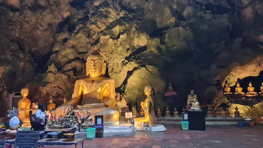 HUA HIN : Phetchaburi & Summer Palace ( Private Tour ) - Who should book this private excursion?