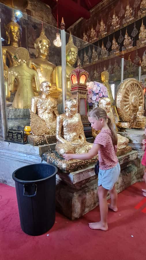 HUA HIN : Phetchaburi & Summer Palace ( Private Tour ) - Should you book the Phetchaburi day tour?