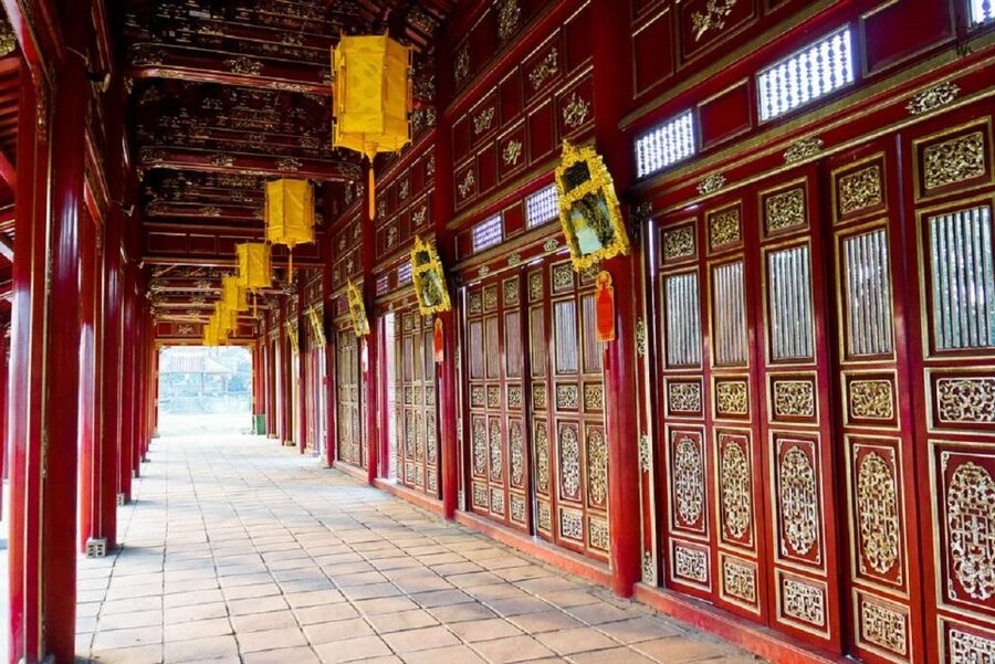 Hue Customizable Tour with Imperial Citadel & Forbidden City - Hien Lam Pavilion, dynastic urns, and royal memory