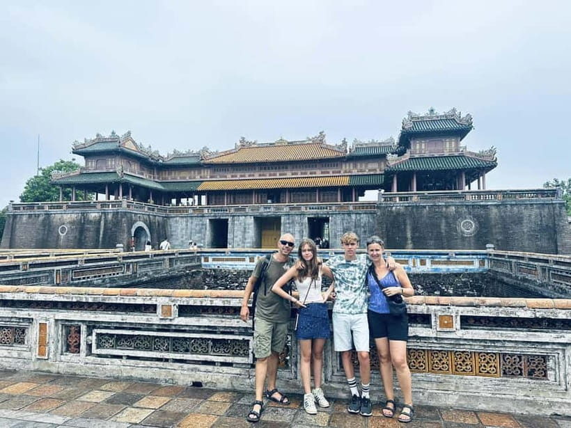 Hue Imperial City and Forbidden City Walking Private Tour - Starting at the bronze cannons near Ngan Gate