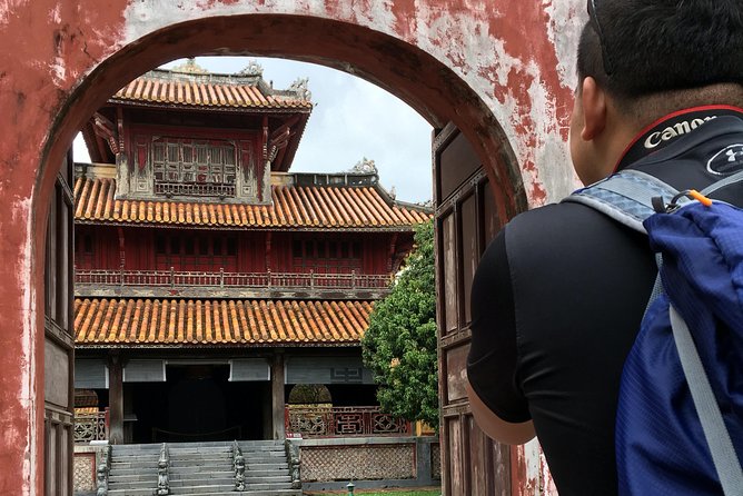 Hue Imperial City Walking Tour: Citadel & Forbidden City - Meeting at the four cannons by Cua Ngan
