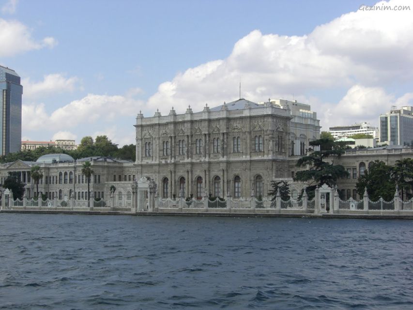 Istanbul: Dolmabahçe Palace and Uskudar Guided Tour - Key points to know before booking