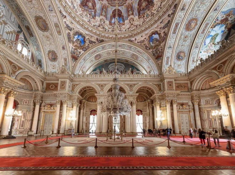 Istanbul: Dolmabahce Palace Guided Tour - Atatürk’s rooms and the birth of modern Turkey