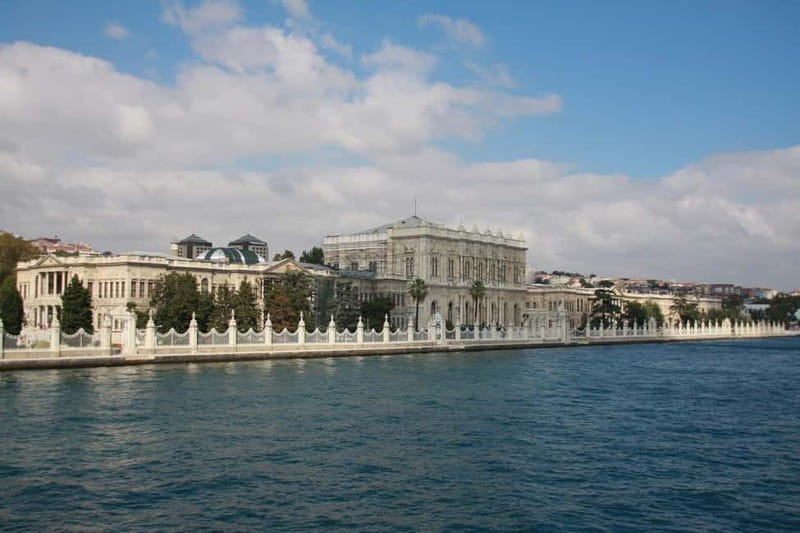 Istanbul: Full-Day Tour with Dolmabahce & Bosphorus Cruise - Bezm-i Alem Valide Sultan Mosque and the religious side of the city