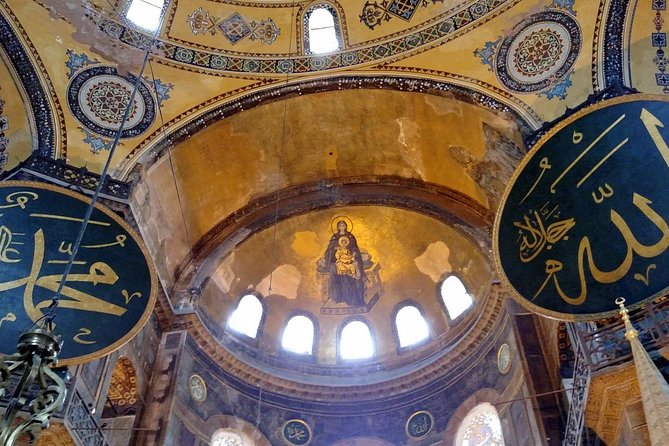 Istanbul Guided Tour Hagia Sophia, Topkapi, Cistern with Tickets - The Basilica Cistern: Istanbul below street level