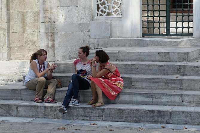 Istanbul Guided Tour Hagia Sophia, Topkapi, Cistern with Tickets - The Harem is included, but not guided