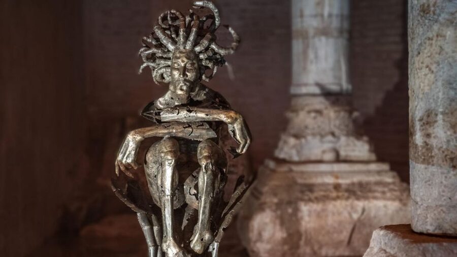 Istanbul: Hagia Sophia, Basilica Cistern & Topkapı Palace - Small details that will improve the day
